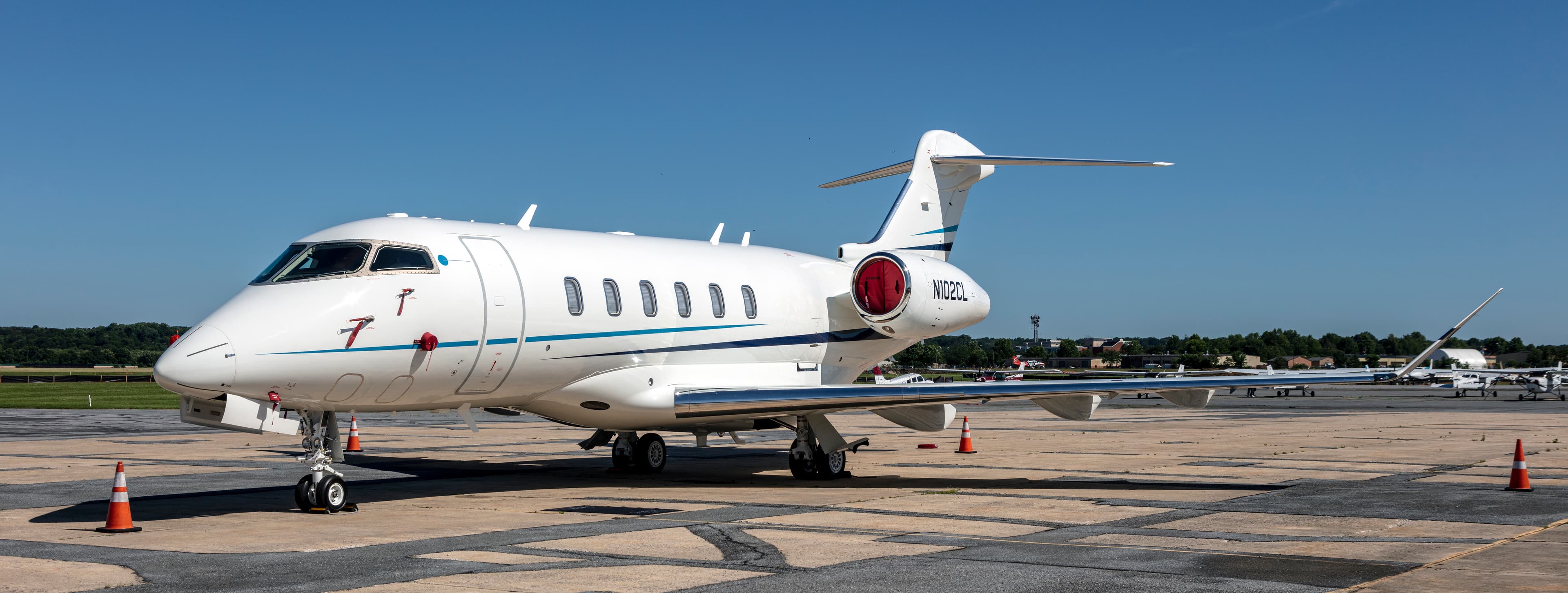 Bombardier Challenger 300